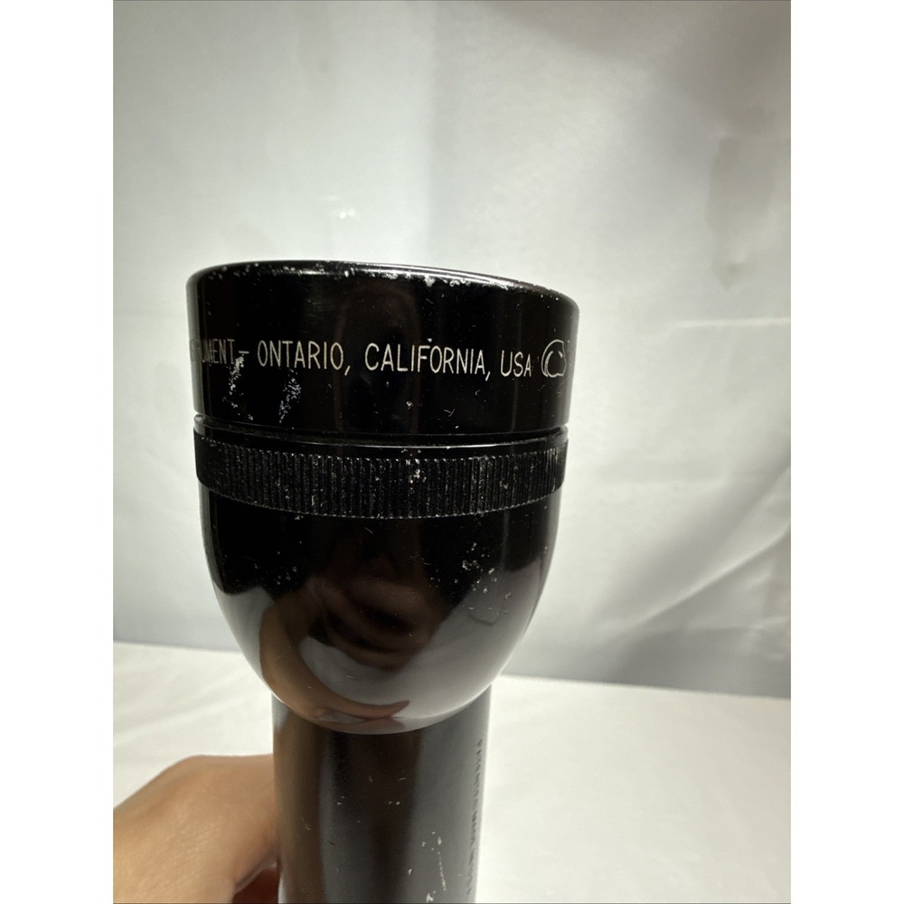 10" MAG-LITE 2D Flashlight -Black MADE IN USA Tested - Picture 12 of 16